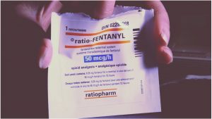 Cutting_Fentanyl_Patch